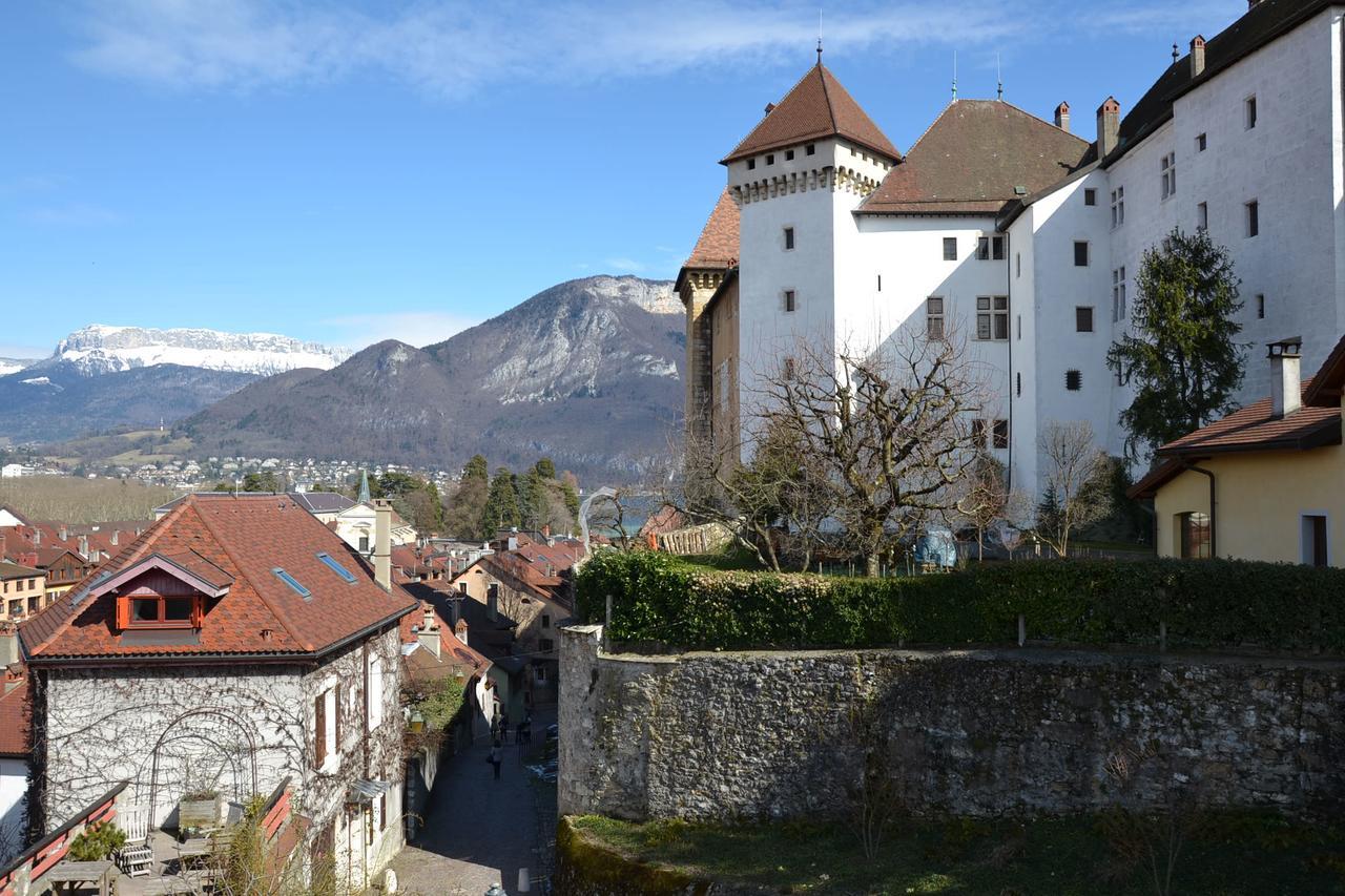 Du Château Hotel 2*
